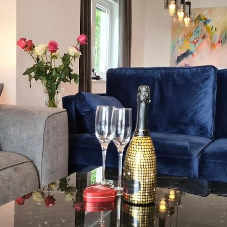Luxury Apartment Isabel Волоско Экстерьер фото