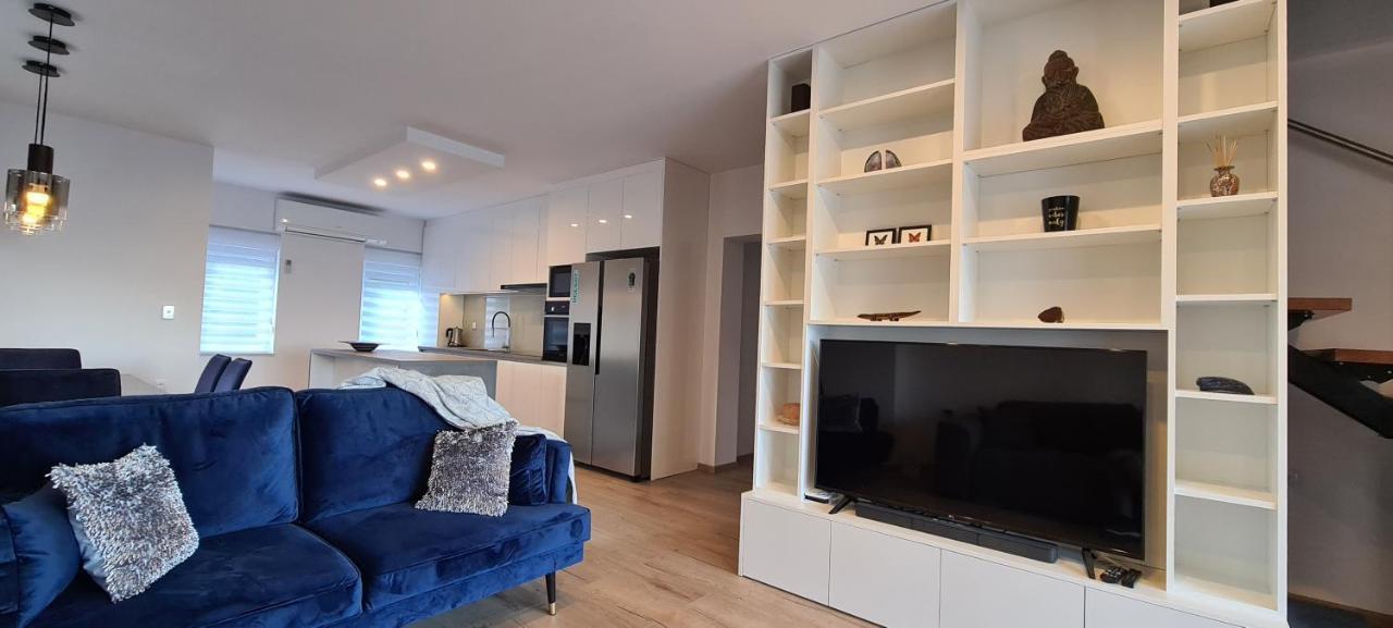 Luxury Apartment Isabel Волоско Экстерьер фото