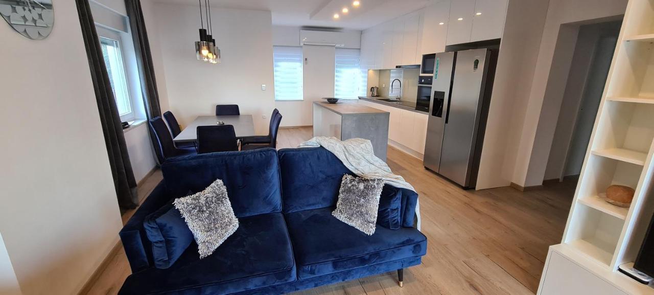 Luxury Apartment Isabel Волоско Экстерьер фото