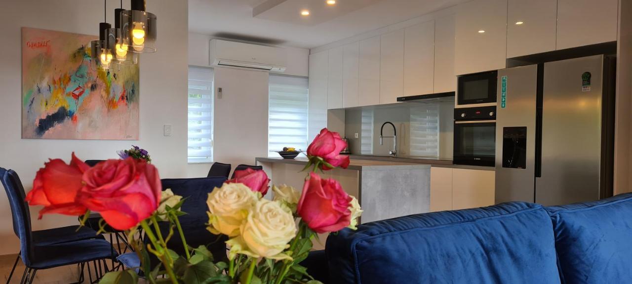Luxury Apartment Isabel Волоско Экстерьер фото