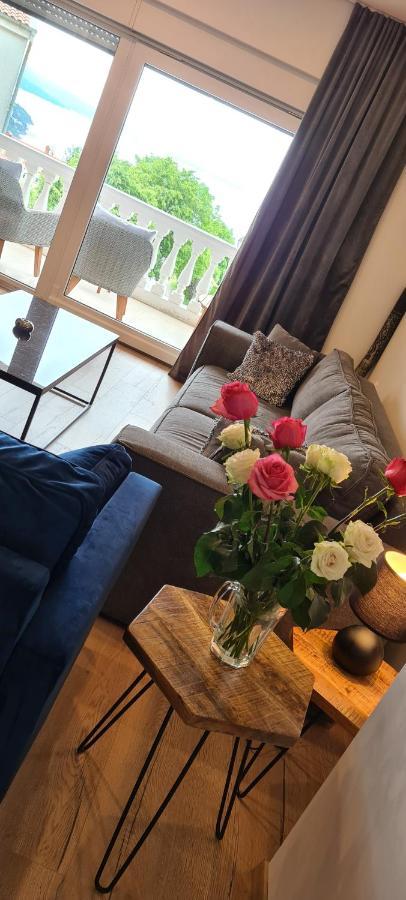 Luxury Apartment Isabel Волоско Экстерьер фото